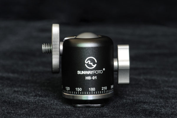Sunwayfoto HB-01 Mini Ballhead LED Fill Light | Sunwayfoto Australia | 4