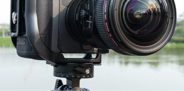 Sunwayfoto PCL-RG Custom L Bracket for Canon EOS R with Battery Grip Canon | Sunwayfoto Australia | 4